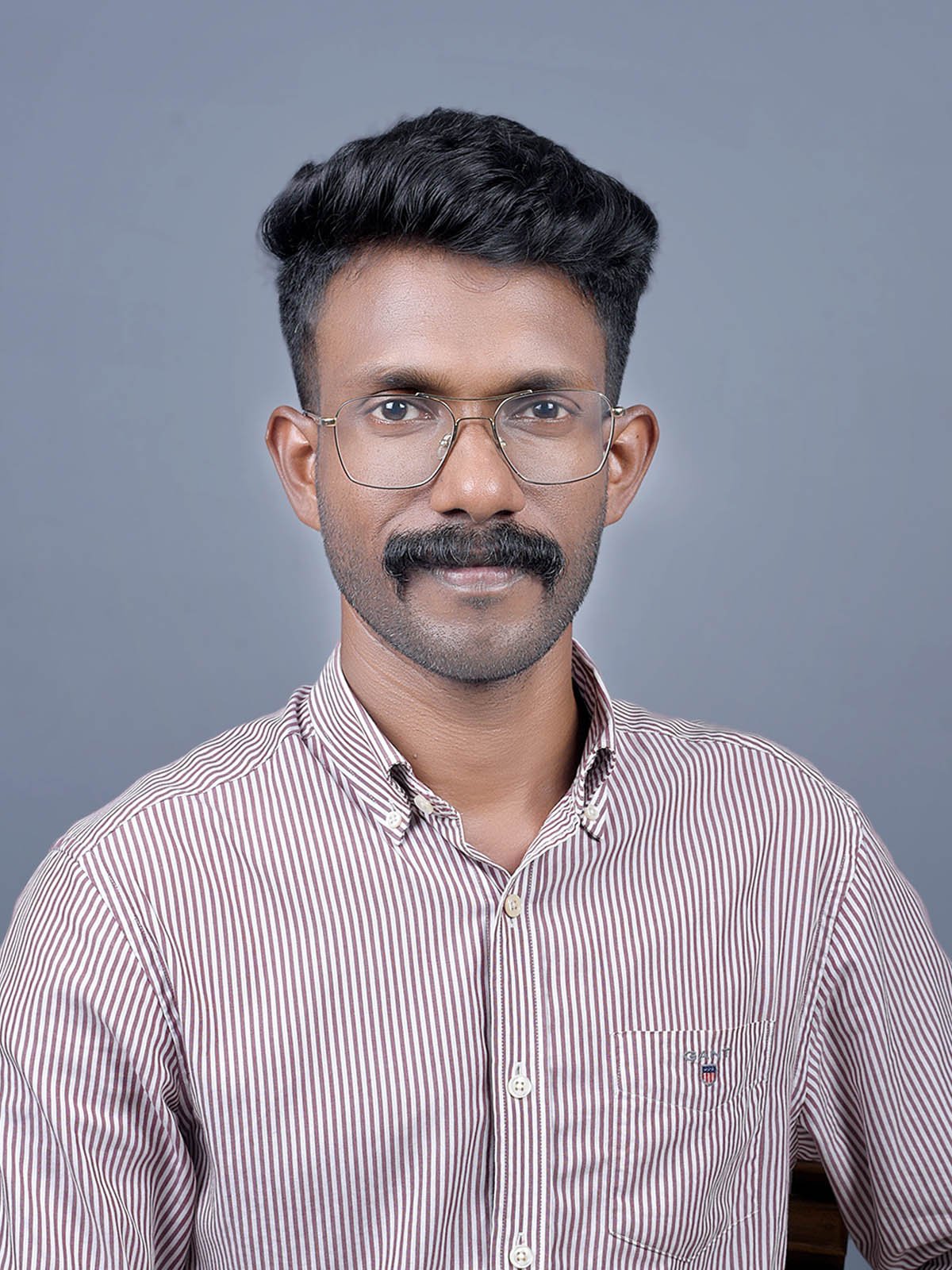 Ashfar Sanu, Director